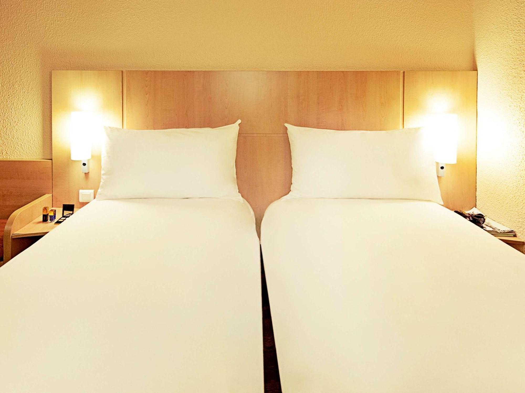 Ibis Lyon Gare Part Dieu Екстер'єр фото